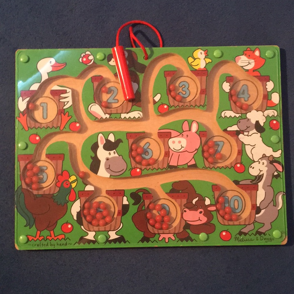 Magnetic wand number maze